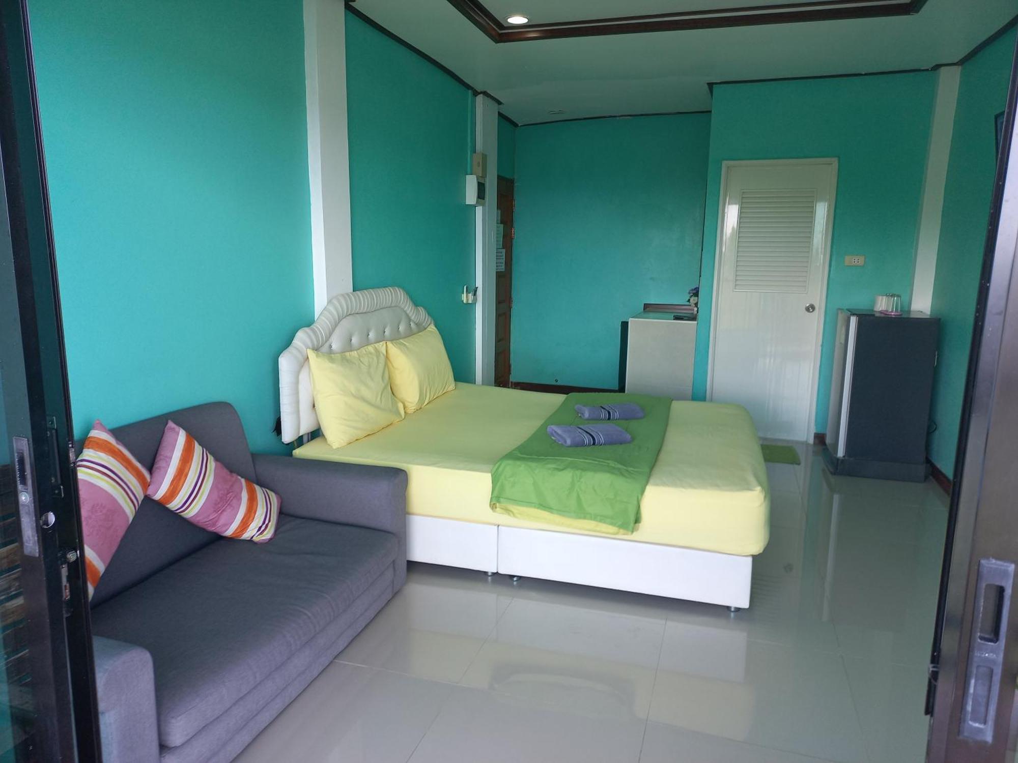 Ocean View Resort - Koh Sichang Ko Si Chang Exterior foto