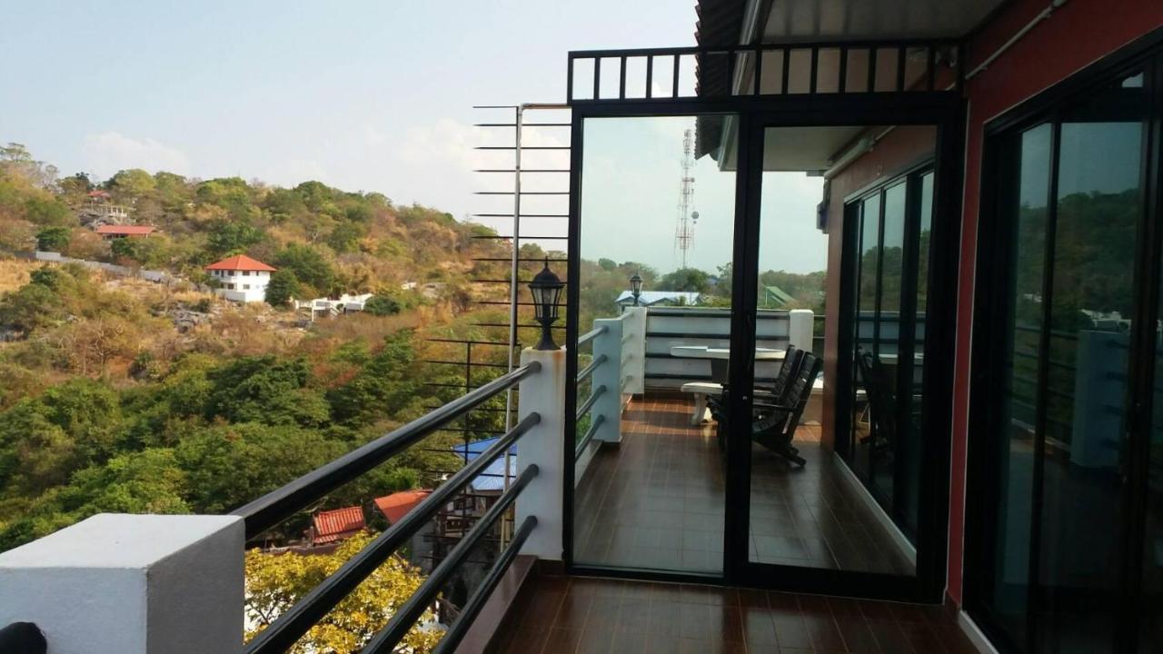 Ocean View Resort - Koh Sichang Ko Si Chang Exterior foto