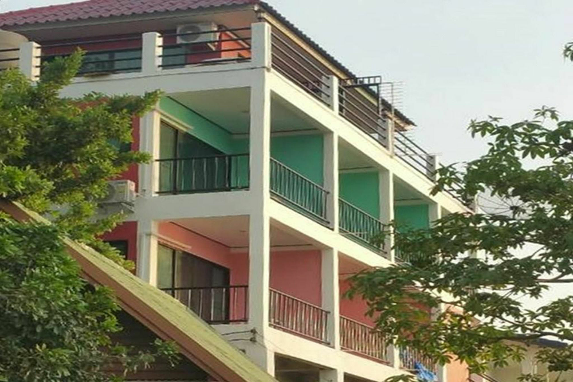 Ocean View Resort - Koh Sichang Ko Si Chang Exterior foto